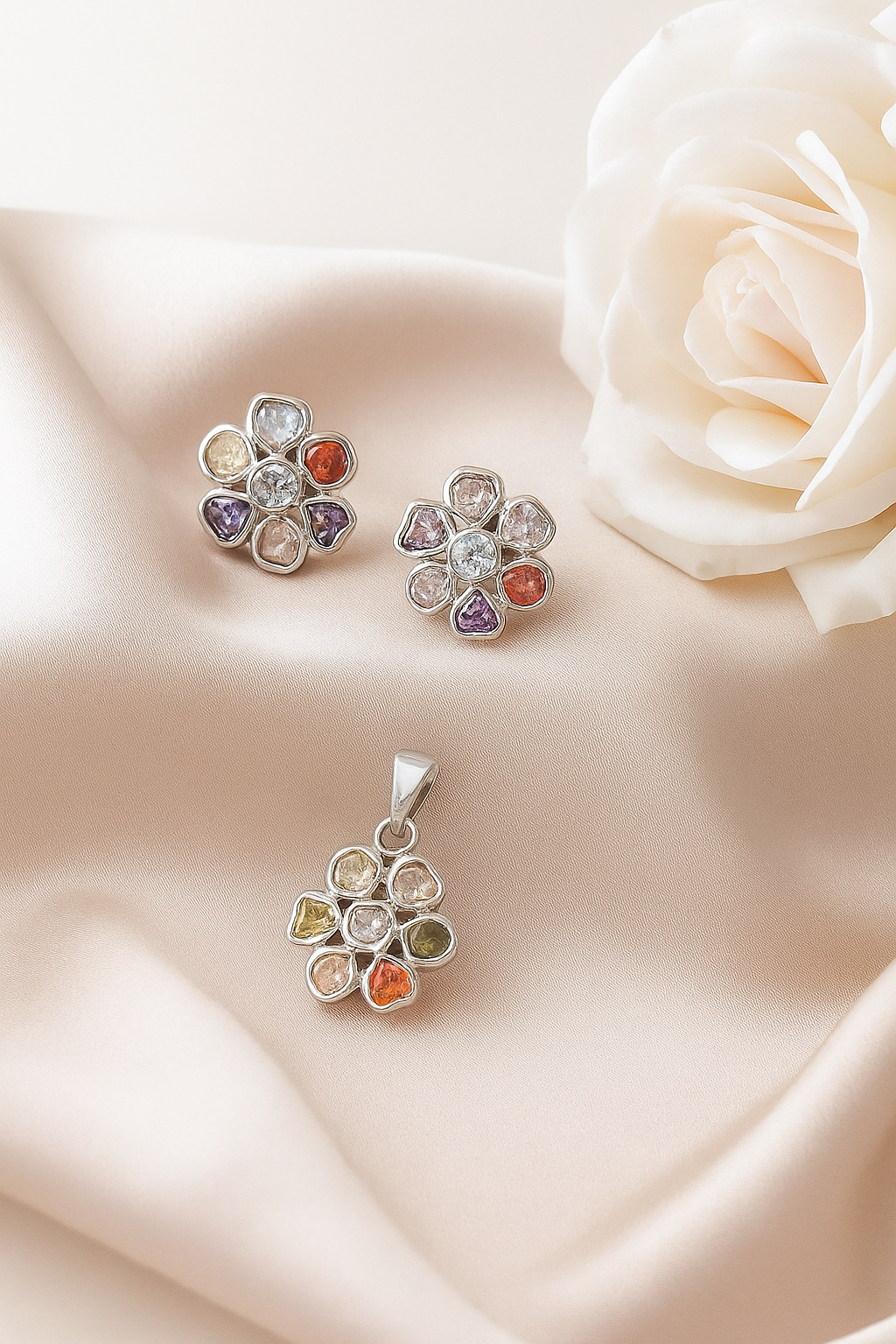 Navaratna Pendent Set